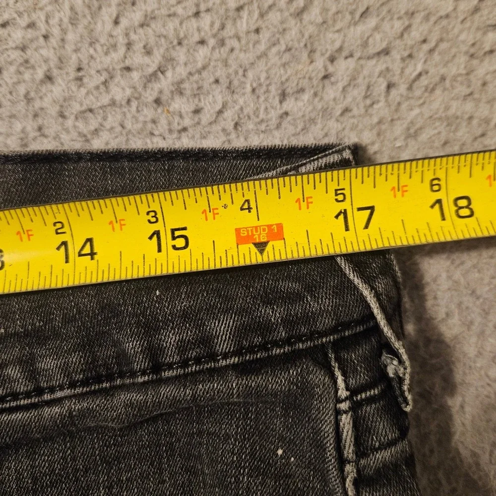 True Religion Geno Relaxed Slim Jeans Mens Size 34 x 30 Black Denim Pants